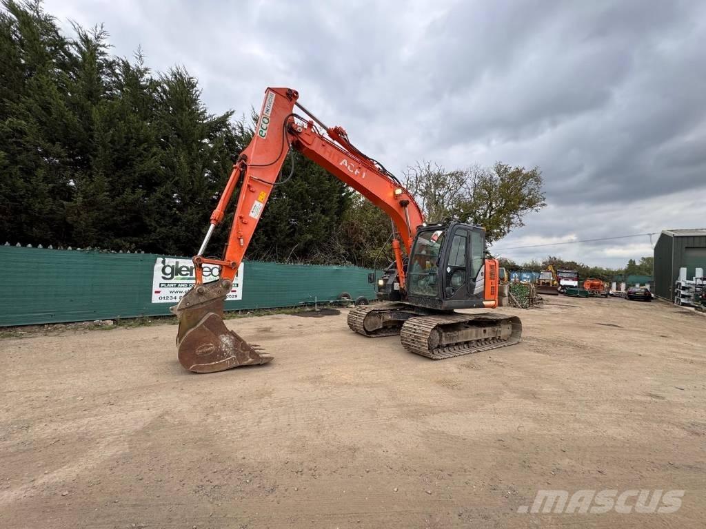 Hitachi ZX 135 US-6 Pásová rýpadla