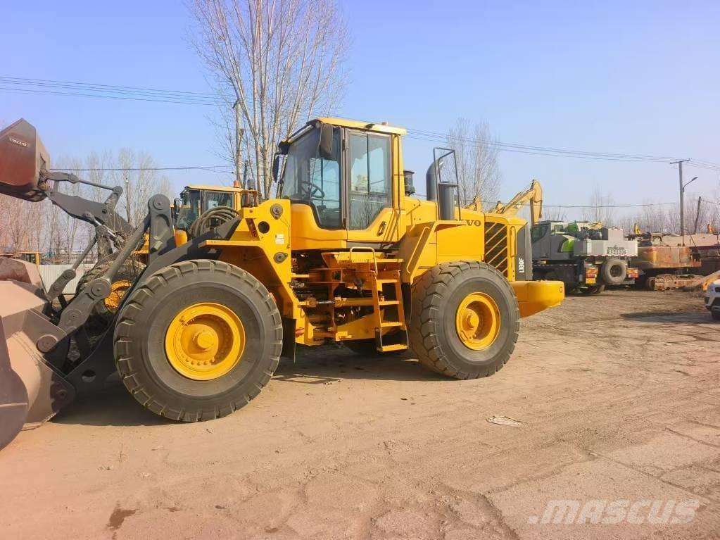 Volvo L 180 F Kolové nakladače
