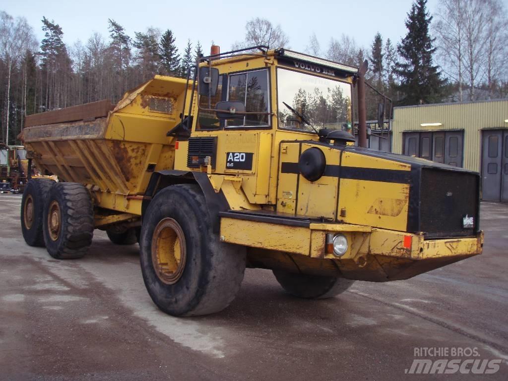 Volvo BM A20 6+6 Kloubové dempry