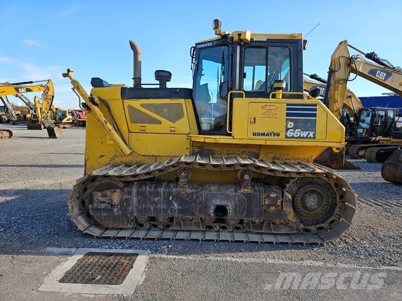 Komatsu D 65 WX-17 Pásové dozery