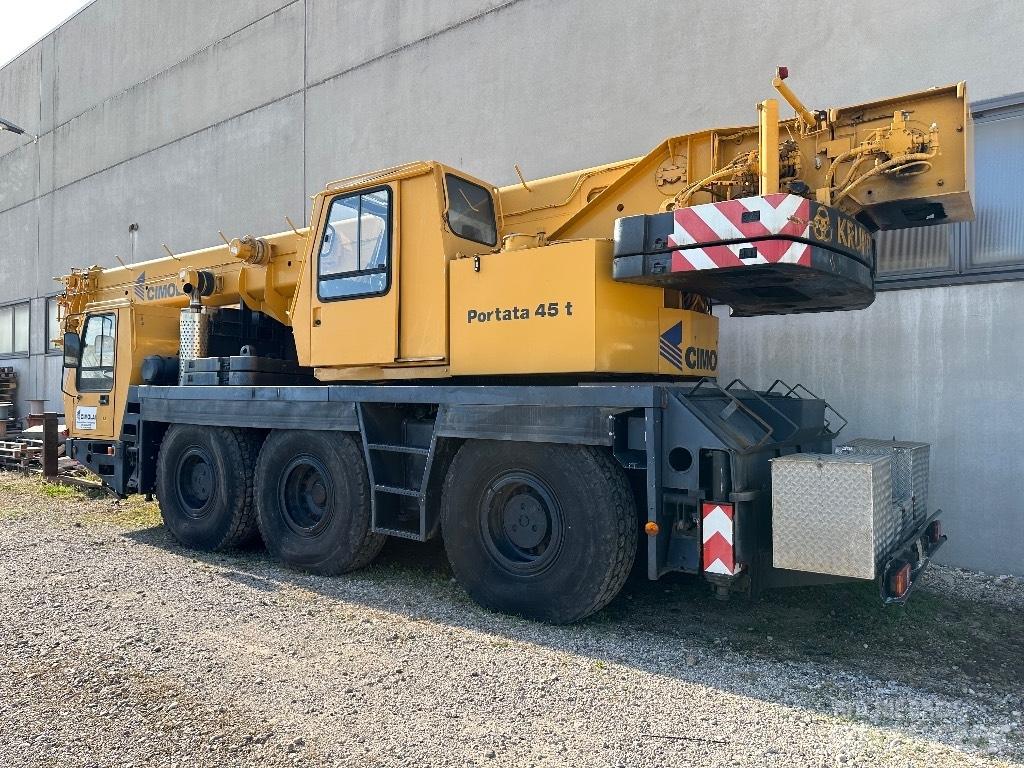 Krupp KMK 3045 Univerzální terénní jeřáby
