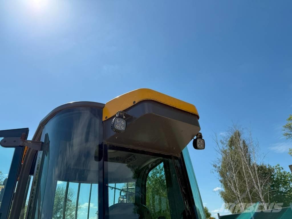 Mecalac 6 SMDX Vyklápěcí dempry
