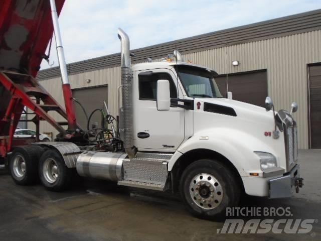 Kenworth T 880 Tahače