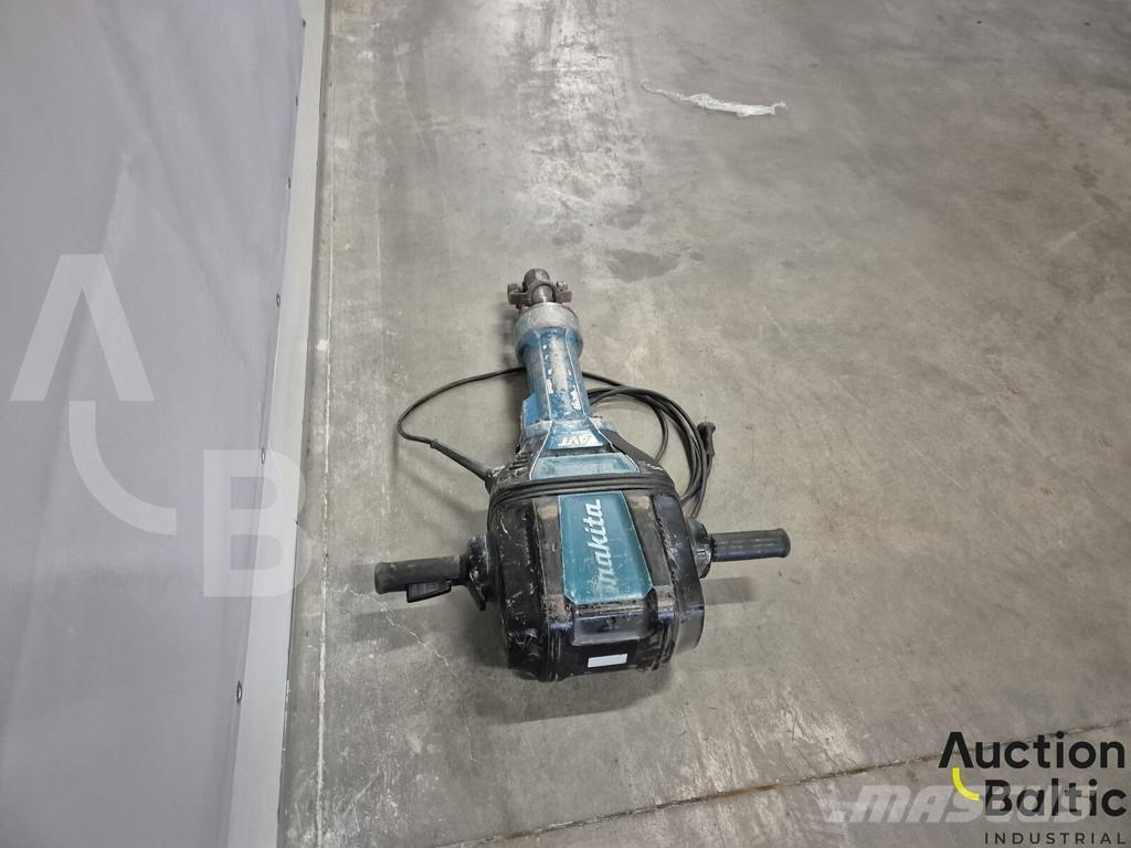 Makita HM1812 Ostatní