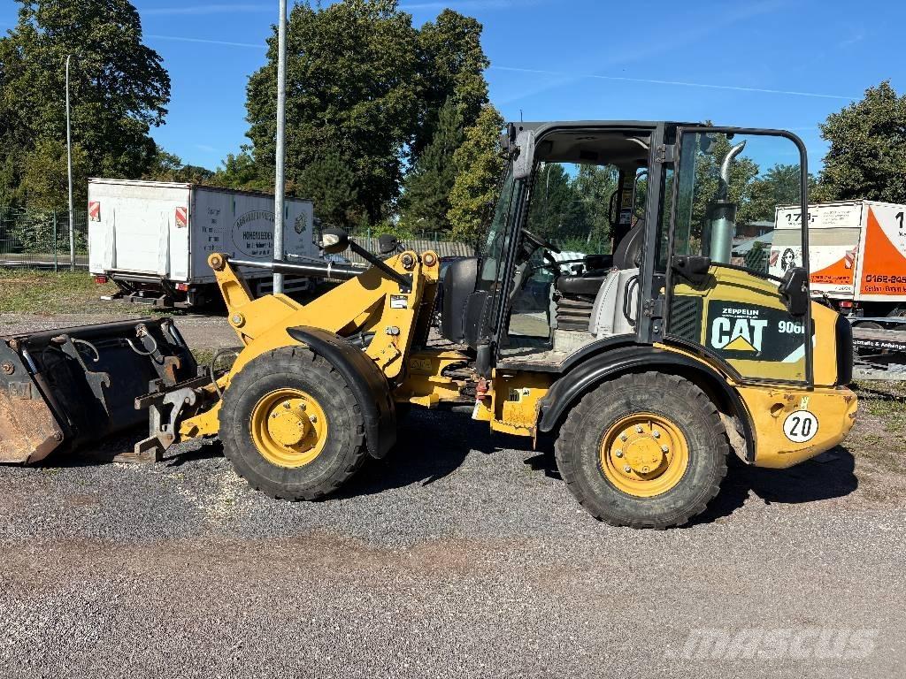 CAT 906 H Kolové nakladače