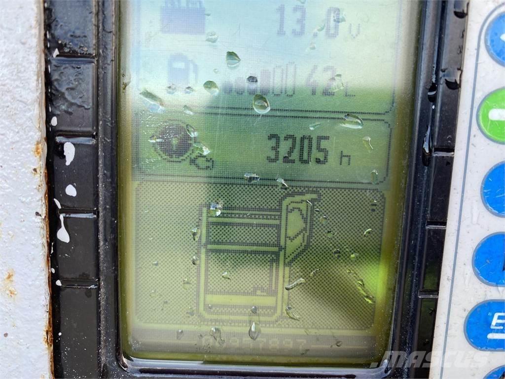 Manitou 260TJ Kloubové plošiny