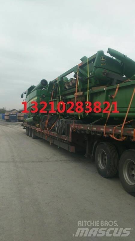 John Deere S680 Sklízecí mlátičky