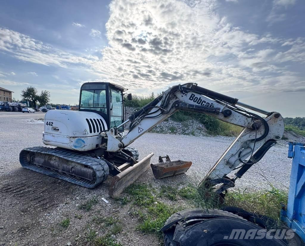 Bobcat 442 B Midi rýpadla 7t - 12t