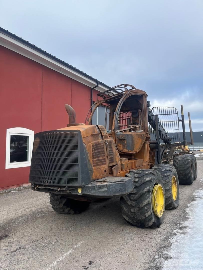 John Deere 1110E Vyvážecí traktory