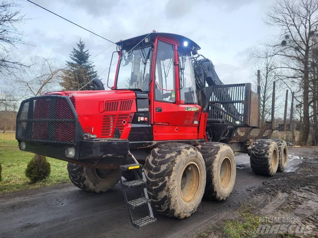 Komatsu 865 Vyvážecí traktory