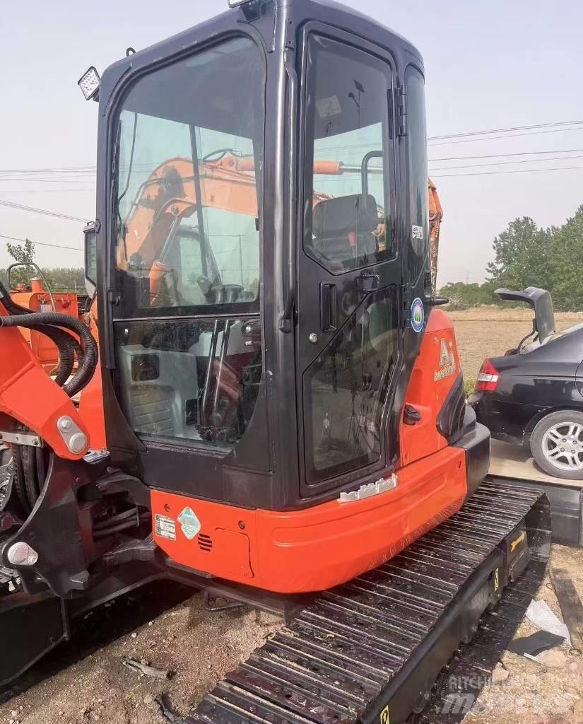 Kubota 161 Mini rýpadla < 7t