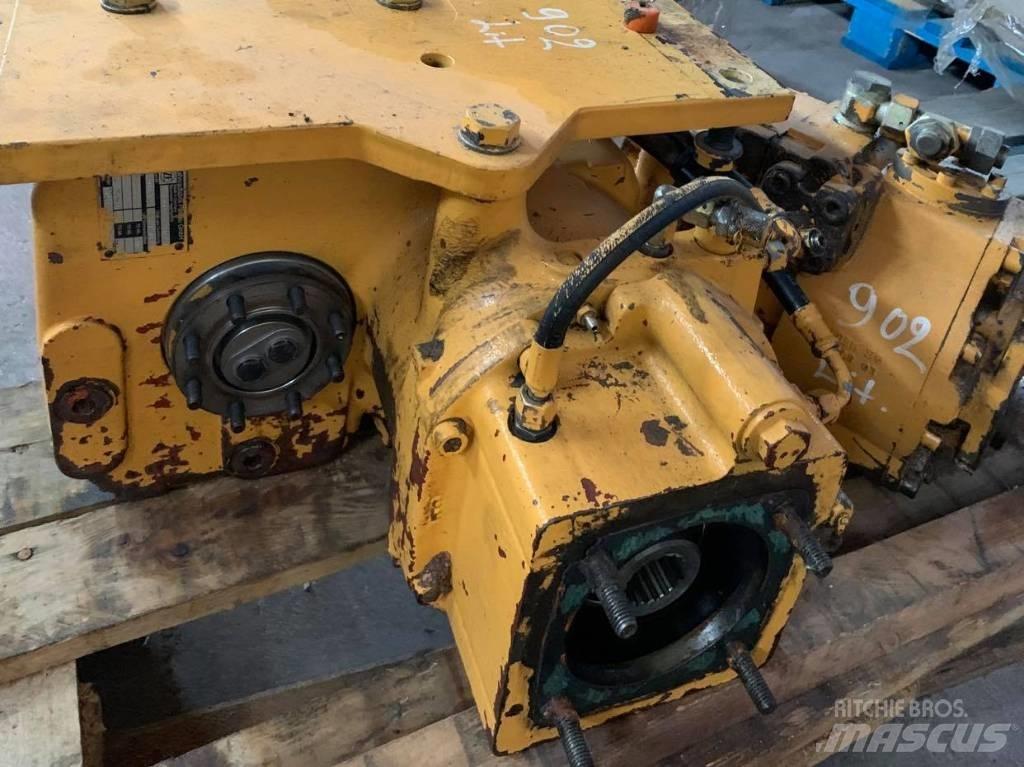 Liebherr 902 Převodovka