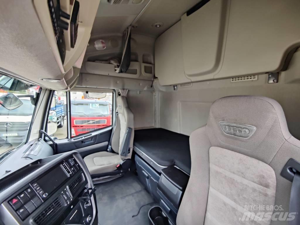 Iveco AS 440 S50 Tahače