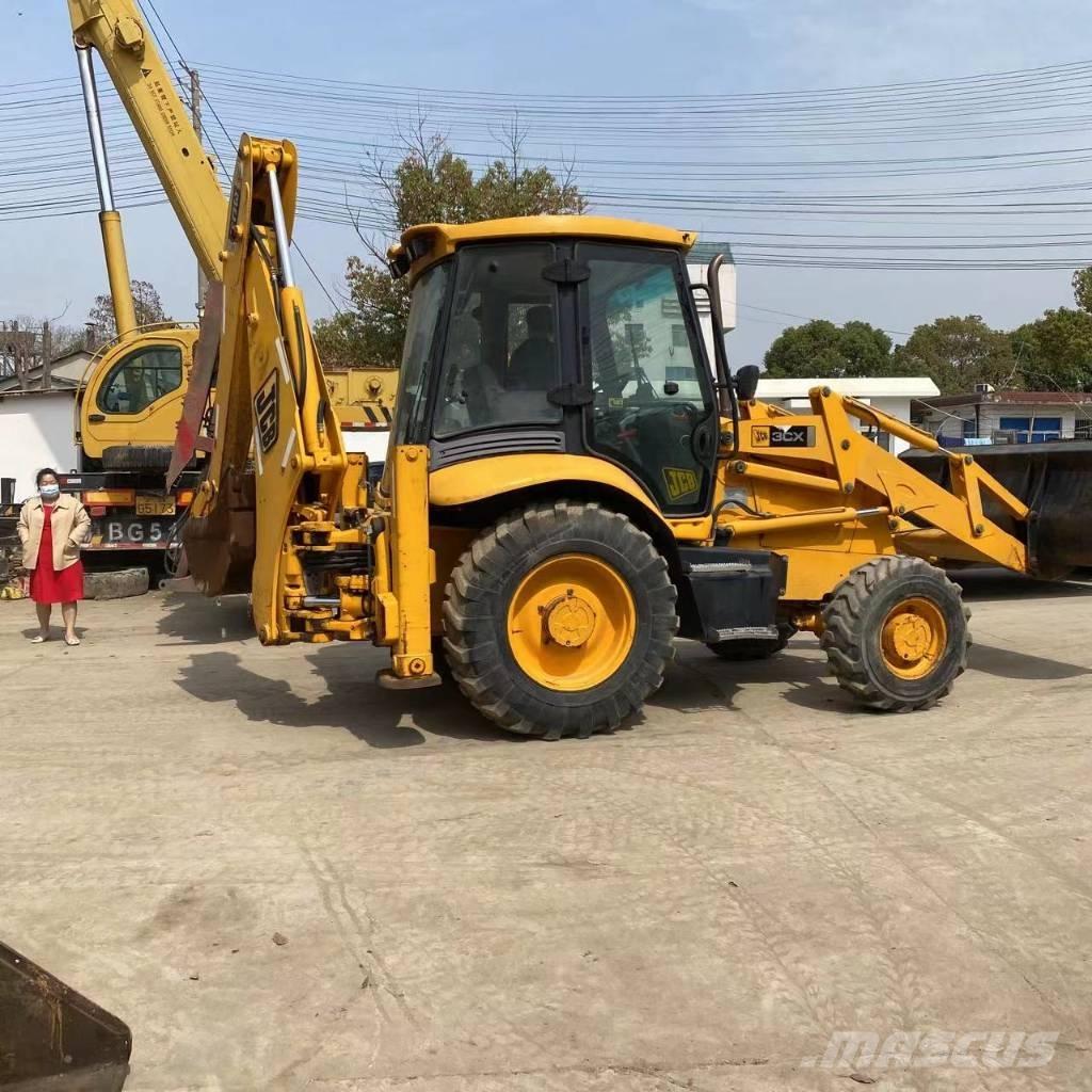 JCB 3 CX Rýpadlo-nakladače