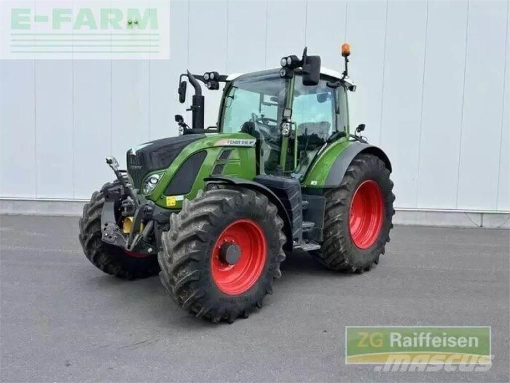 Fendt 516 s4 Traktory