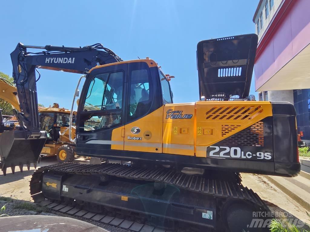 Hyundai Robex 220 LC Pásová rýpadla