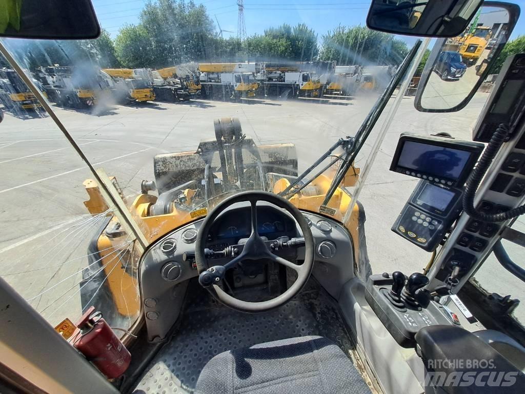 Volvo L180G Kolové nakladače