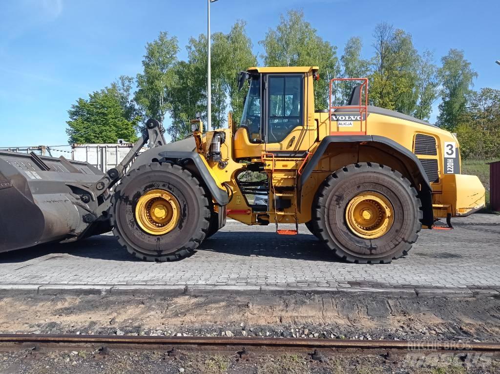 Volvo L 220 H Kolové nakladače
