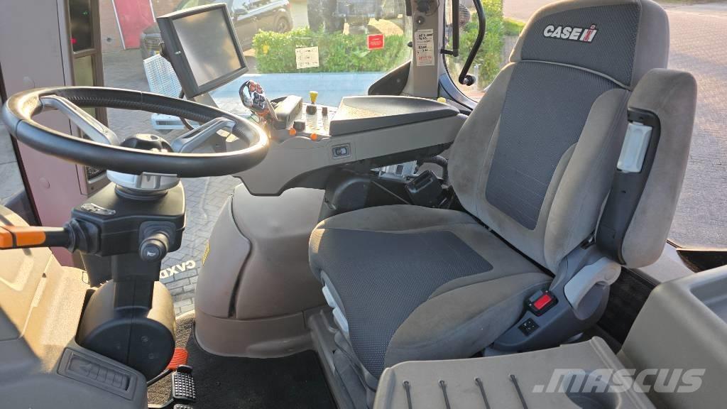 Case IH Puma 220 CVX Traktory