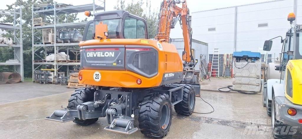 Doosan DX 100 W-7 Kolová rýpadla