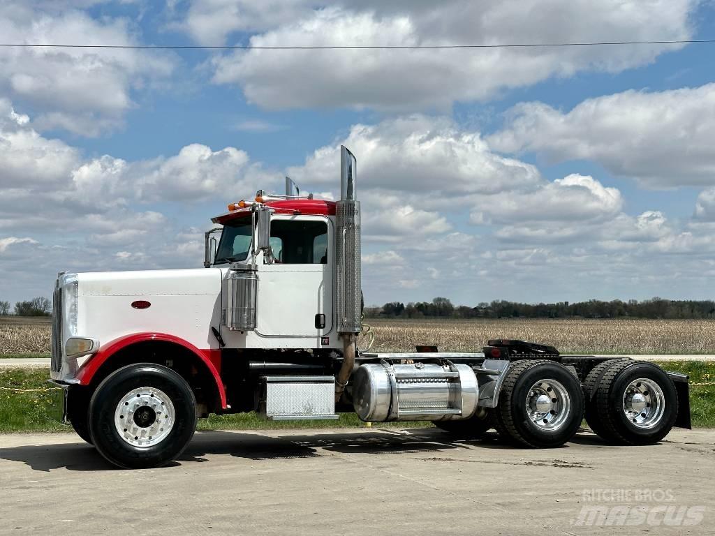 Peterbilt 388 Tahače