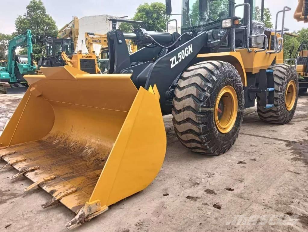 XCMG ZL 50 GN Kolové nakladače