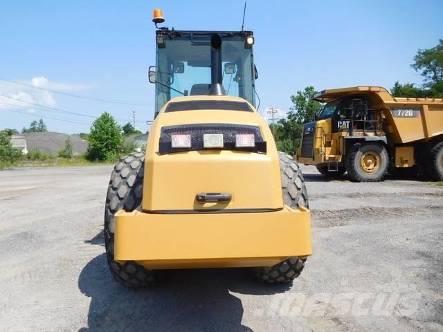 CAT CS 74 Tahačové válce