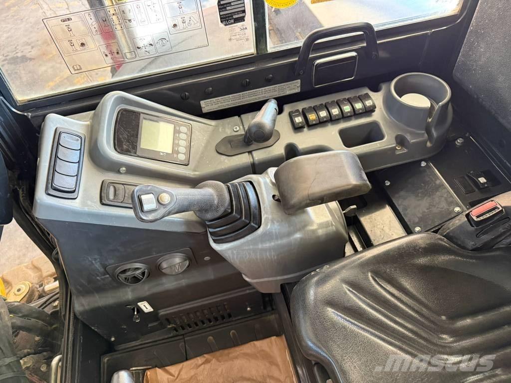 Yanmar Vio 50, Vio50 Mini rýpadla < 7t
