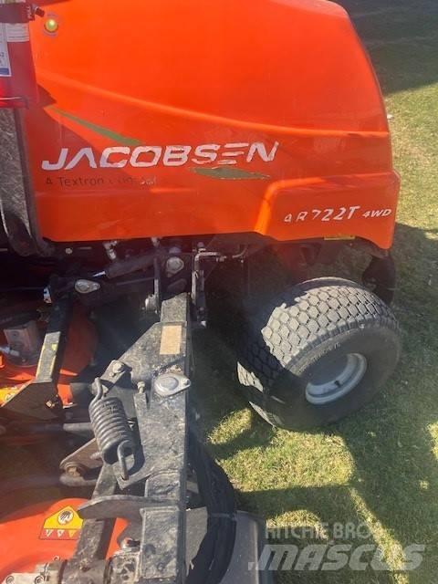Jacobsen AR 722 Sekačky pro sečení roughů a semiroughů
