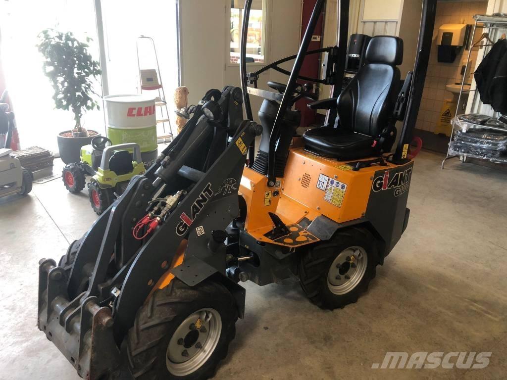 GiANT G 1200 Víceúčelové nakladače