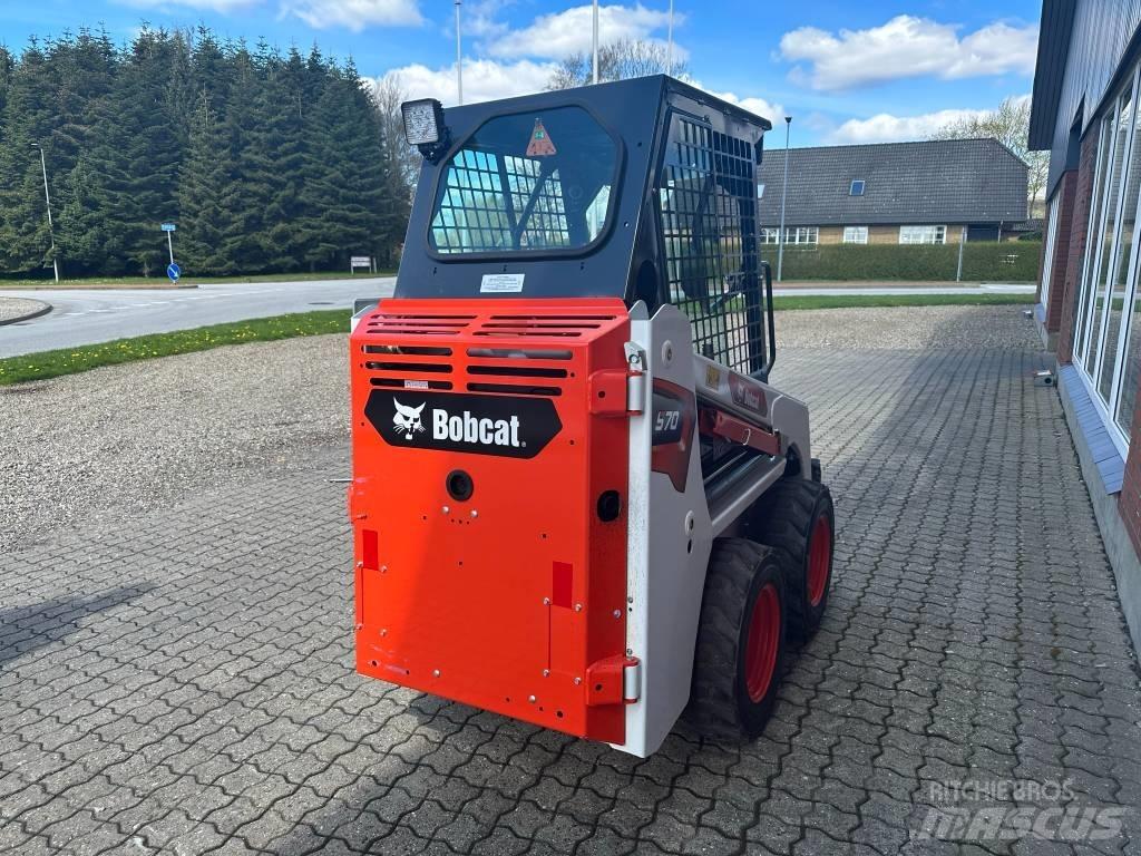 Bobcat S 70 Smykem řízené nakladače