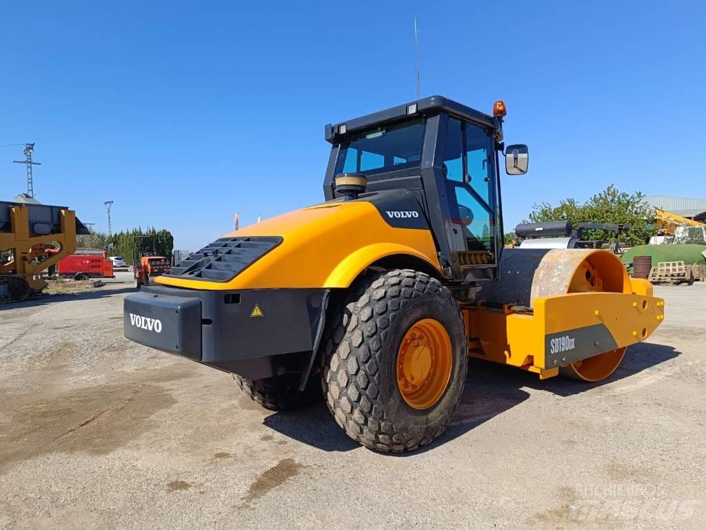 Volvo SD 190 Tahačové válce