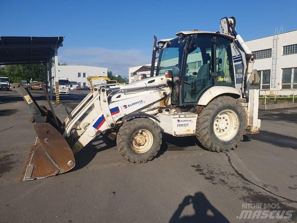 Komatsu WB 93 R-5 Rýpadlo-nakladače