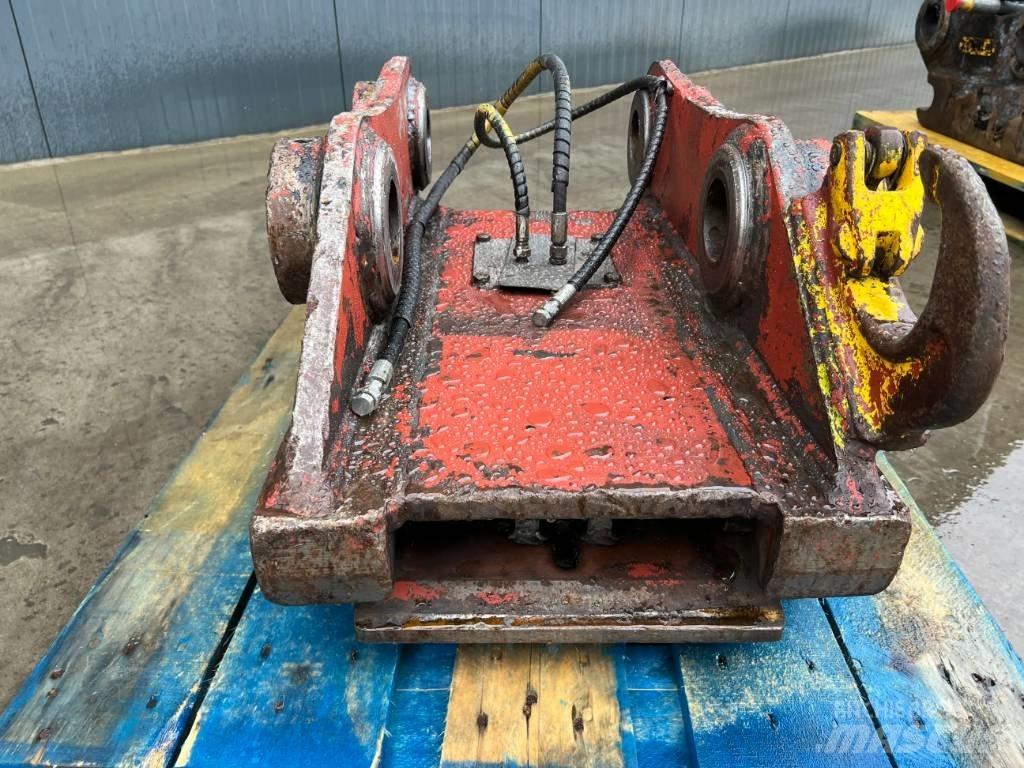 Engcon S70 - 323D Rychlospojky