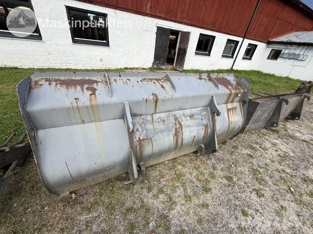 Volvo L 40 B Kolové nakladače