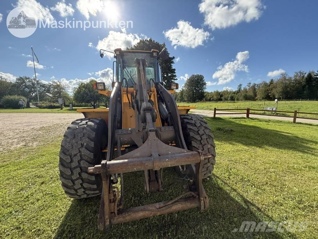 Volvo L 40 B Kolové nakladače