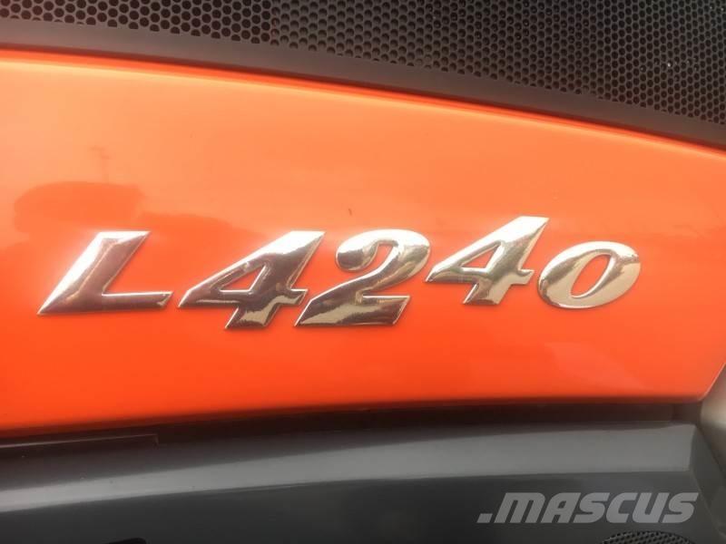 Kubota L4240 Kompaktní traktory