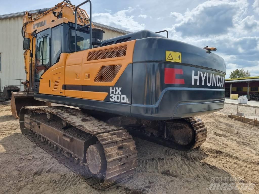 Hyundai HX 300 LC Pásová rýpadla