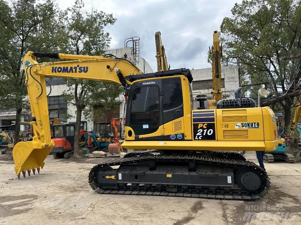 Komatsu PC 210-8 Pásová rýpadla