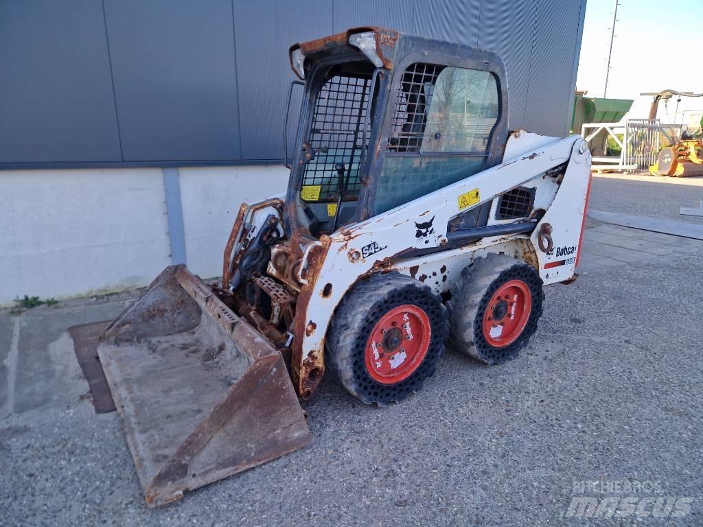 Bobcat S 450 Smykem řízené nakladače