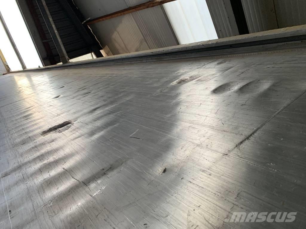 Kraker Walking floor Lehké přívěsy do 3500 kg