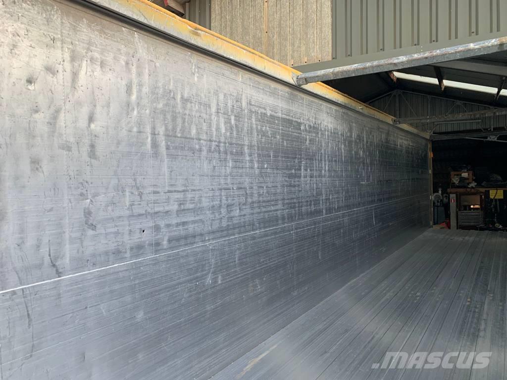 Kraker Walking floor Lehké přívěsy do 3500 kg