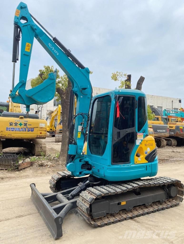 Kubota U 40 Mini rýpadla < 7t