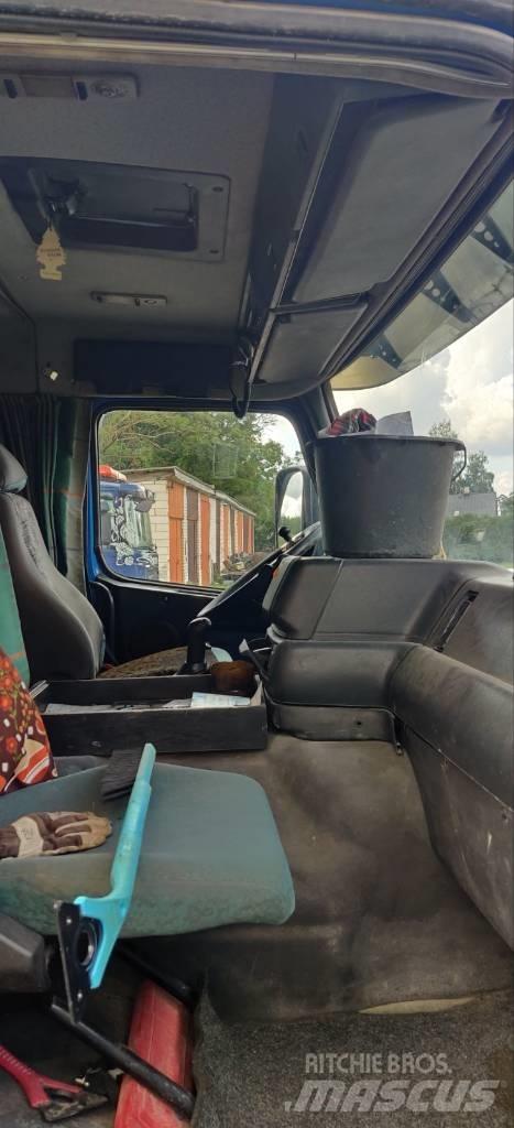 Volvo FM12 Hákový nosič kontejnerů
