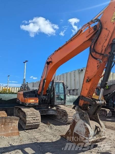 Doosan DX 300 LC-5 Pásová rýpadla