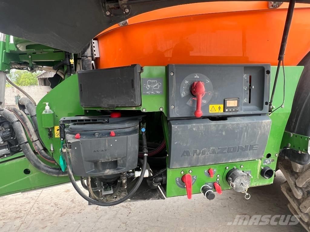 Amazone UX 11201 Aplikátory tekutých hnojiv