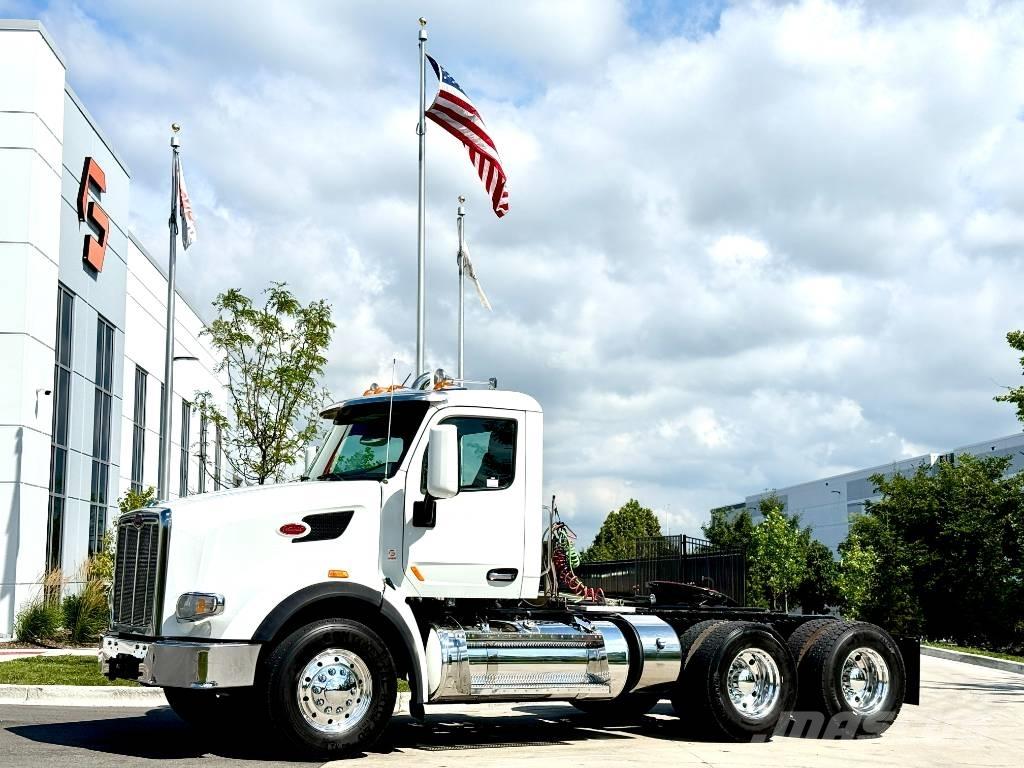 Peterbilt 567 Tahače