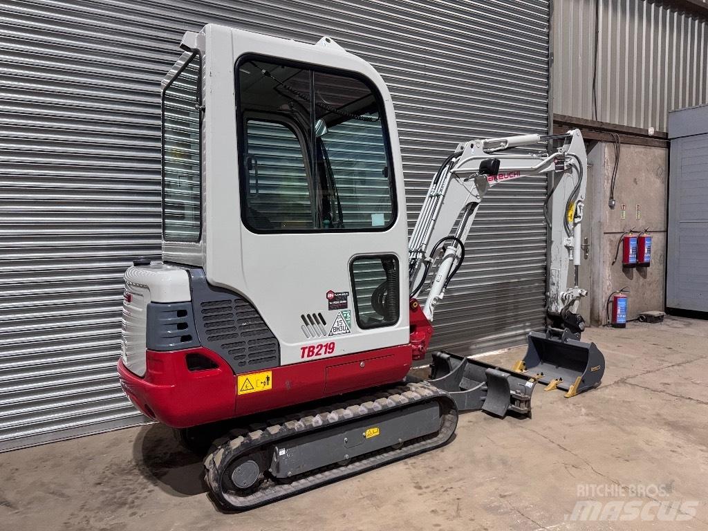 Takeuchi TB 219 Mini rýpadla < 7t
