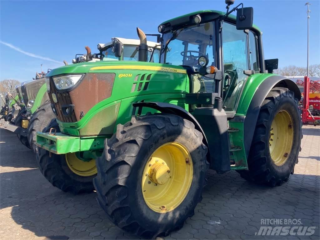 John Deere 6140 M Traktory
