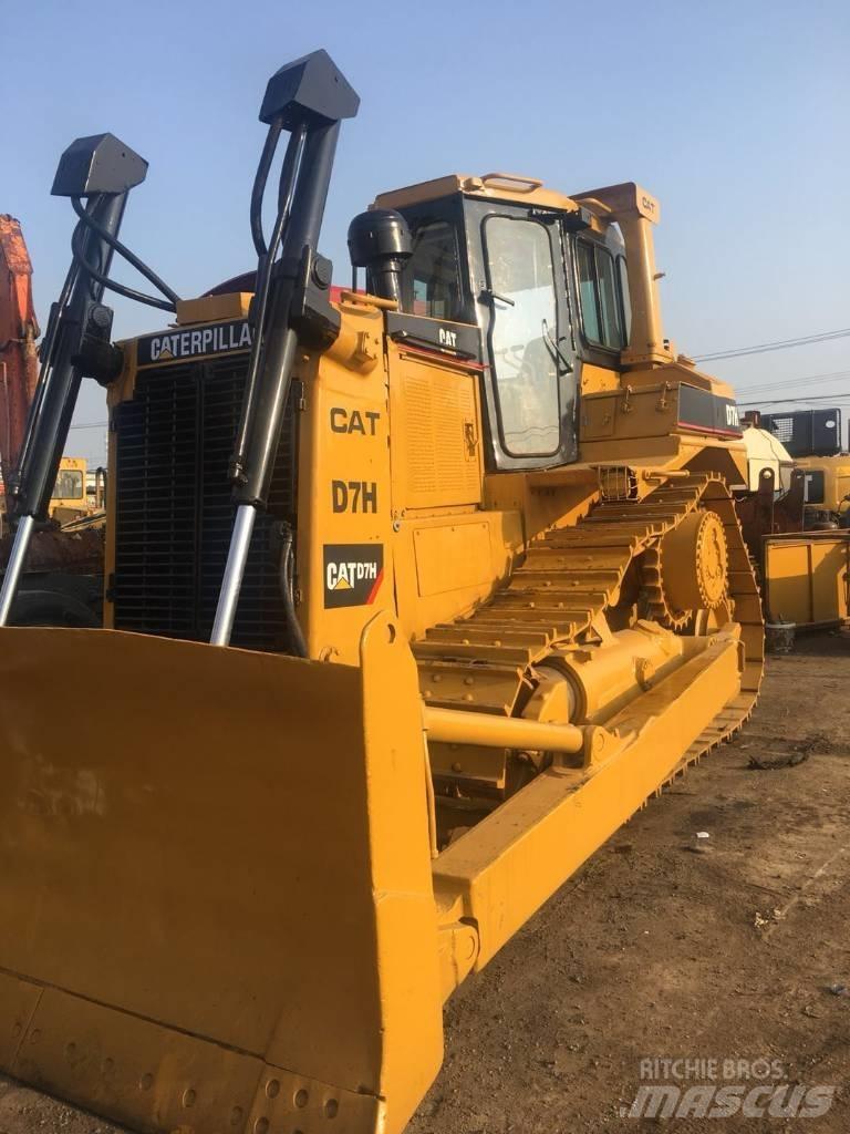CAT D7H Pásové dozery